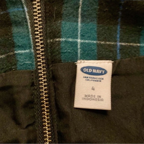 Old Navy Green and Black Plaid Mini Skirt Size 4 | Preppy Flannel Holiday Y2K - Picture 5 of 10